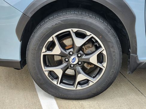 Used 2018 Subaru Crosstrek 2.0i Premium w/ Popular Package #2 AWD/4WD image 10
