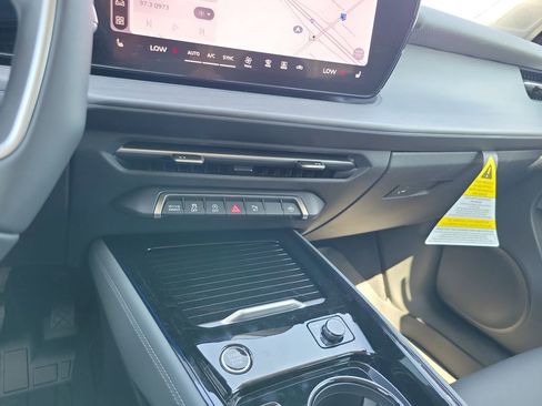 New 2026 Audi Q3 quattro 2.0T AWD/4WD image 12