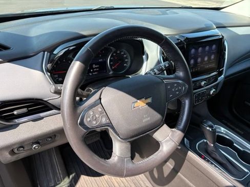 Used 2020 Chevrolet Traverse Premier AWD/4WD image 4