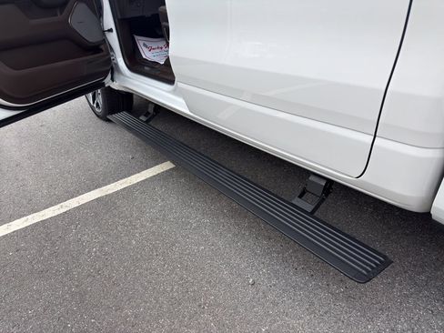 Used 2025 RAM 1500 Limited AWD/4WD image 38