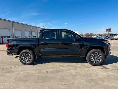 Used 2023 Chevrolet Colorado Z71 w/ Z71 Convenience Package 2 image 2