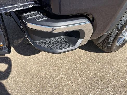 New 2026 GMC Sierra 1500 SLT w/ SLT Premium Plus Package image 15