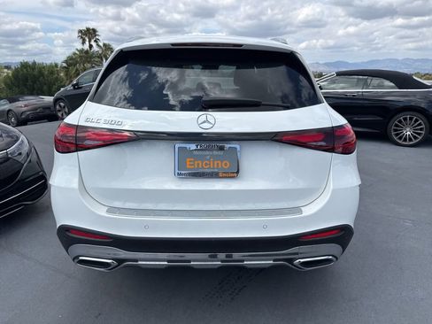 Certified 2026 Mercedes-Benz GLC 300 image 6
