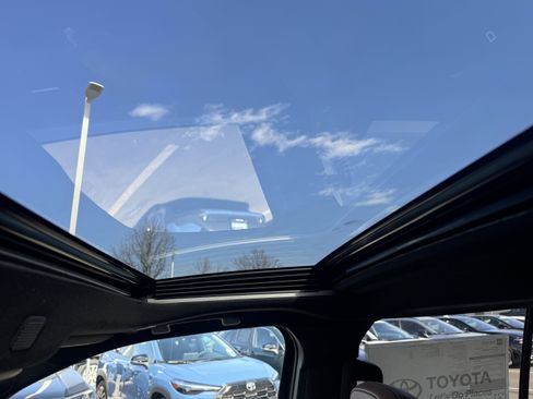 New 2026 Toyota 4Runner Limited image 32