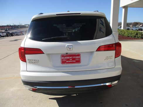 Used 2016 Honda Pilot Elite image 8