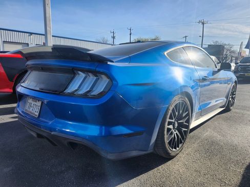 Used 2019 Ford Mustang GT Premium w/ Equipment Group 401A image 3