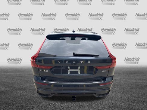Used 2024 Volvo XC60 B5 Plus w/ Protection Package Premier AWD/4WD image 9
