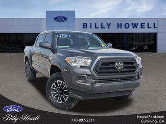 Used 2021 Toyota Tacoma SR video 1
