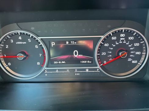 Used 2021 Kia Sorento S image 21