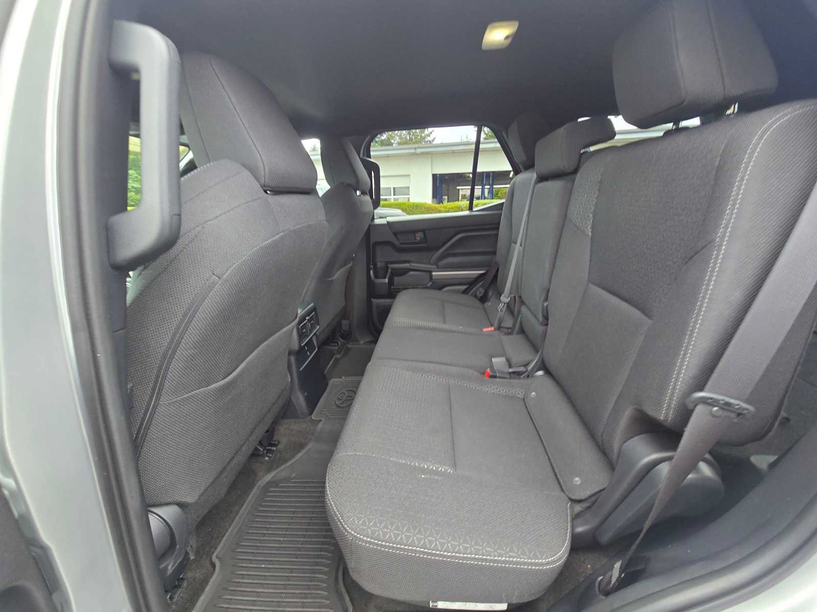 Certified 2025 Toyota 4Runner SR5 AWD/4WD image 16