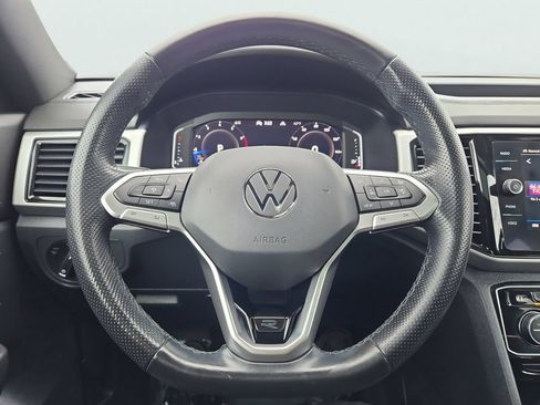 Used 2022 Volkswagen Atlas Cross Sport SEL R-Line AWD/4WD image 35