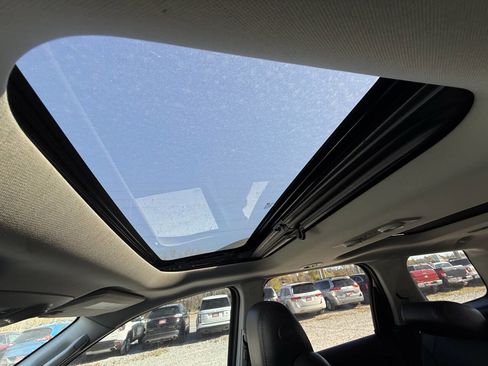 Used 2016 GMC Acadia Denali image 23