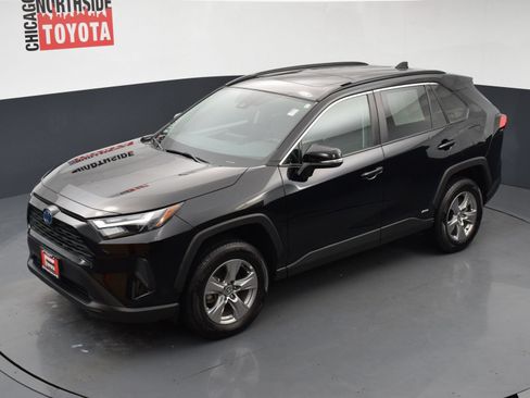 Used 2024 Toyota RAV4 XLE w/ Convenience Package AWD/4WD image 25