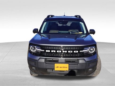 Certified 2025 Ford Bronco Sport Outer Banks w/ Outer Banks Tech Package+ AWD/4WD image 12