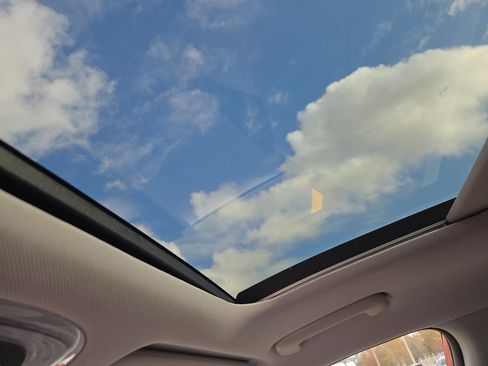 New 2026 Hyundai Kona Limited FWD image 12