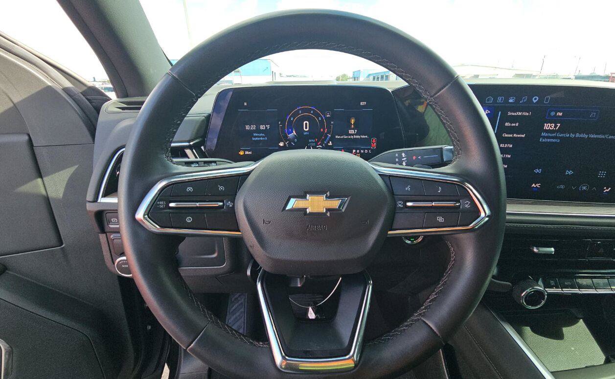 Used 2026 Chevrolet Suburban LS w/ LPO, Dark Essentials Package RWD image 9