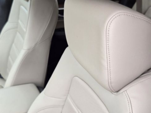 Certified 2022 Honda CR-V Touring image 11