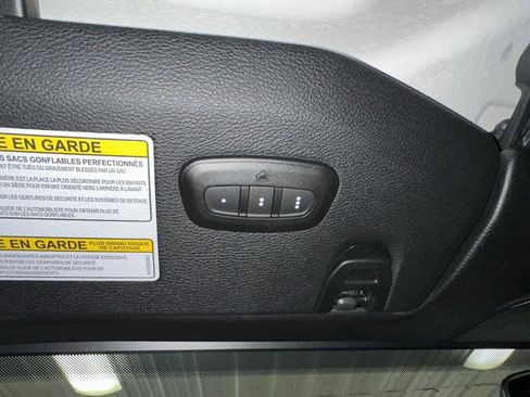 Used 2022 Jeep Wrangler Unlimited Sahara image 12