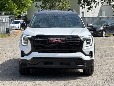 New 2026 GMC Terrain Elevation w/ Black Edition image 8