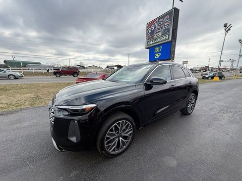 Used 2025 Audi Q5 Premium Plus w/ Premium Plus image 8