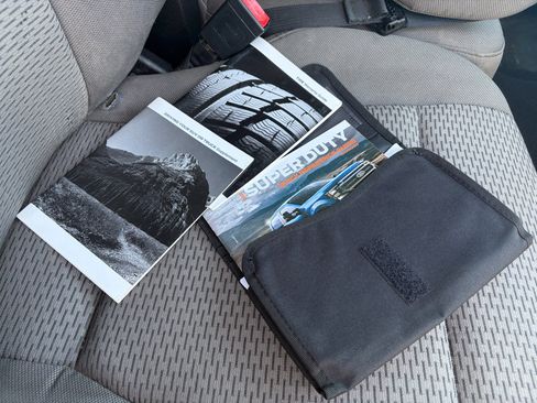 Used 2020 Ford F250 XLT w/ FX4 Off-Road Package image 48