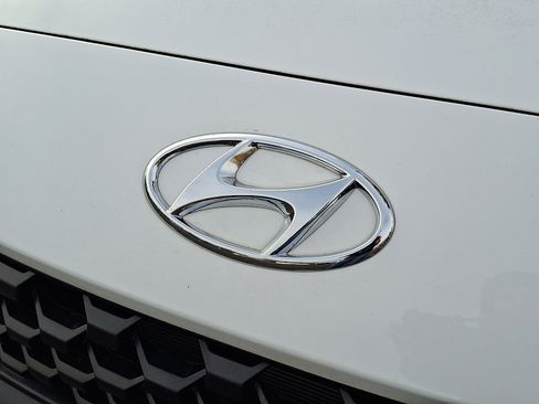 Certified 2023 Hyundai Kona SEL w/ Convenience Package image 8