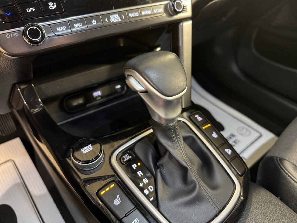 Certified 2024 Kia Seltos X-Line AWD/4WD image 21