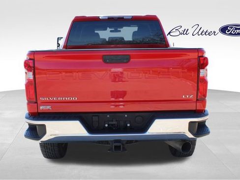 Used 2022 Chevrolet Silverado 2500 LTZ image 6