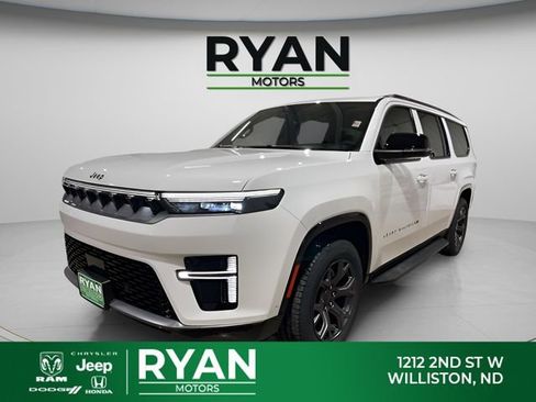 New 2026 Jeep Grand Wagoneer L Limited AWD/4WD image 5