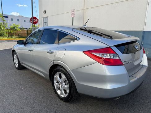 Used 2010 Honda Crosstour EX-L image 10