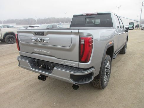 New 2026 GMC Sierra 2500 Denali Ultimate image 5