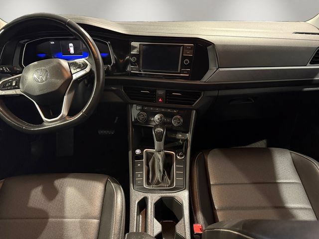 Used 2024 Volkswagen Jetta SE FWD image 12