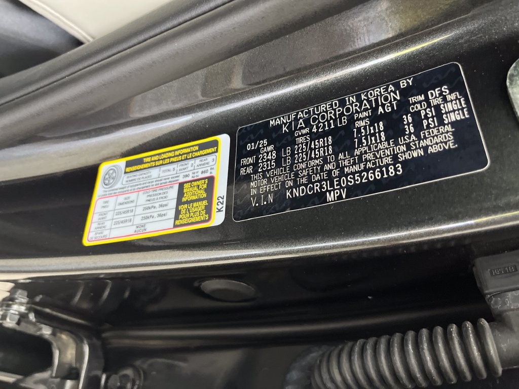 Used 2025 Kia Niro EX Touring FWD image 21