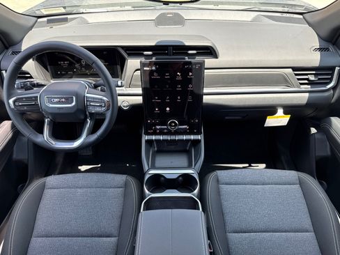 Used 2026 GMC Terrain Elevation w/ Black Edition AWD/4WD image 19