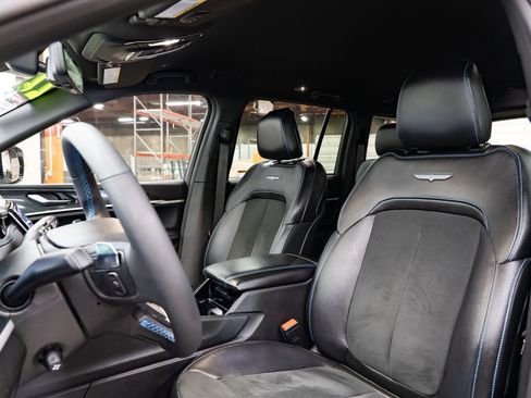Used 2022 Jeep Grand Cherokee Trailhawk w/ Advanced Protech Group II AWD/4WD image 25