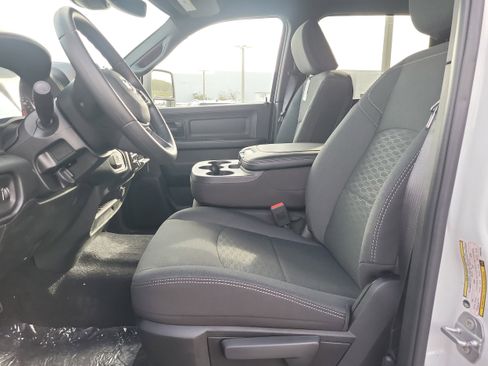 New 2026 RAM 2500 Tradesman AWD/4WD image 13