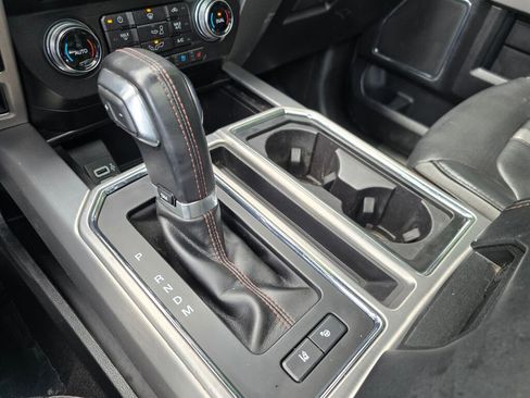 Used 2018 Ford F150 Platinum w/ Equipment Group 701A Luxury image 36