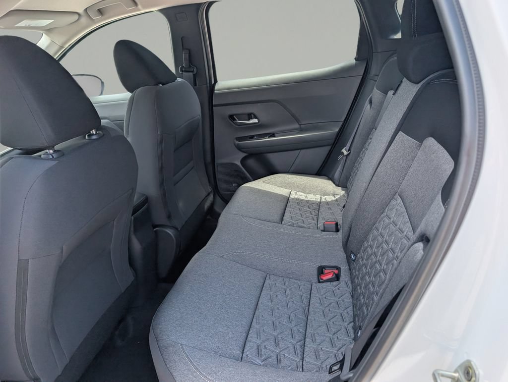 New 2026 Nissan Kicks SV w/ Cold Weather Package FWD image 14