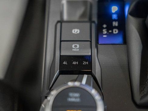 New 2026 Toyota 4Runner SR5 image 24