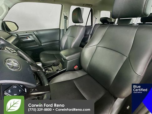 Used 2023 Toyota 4Runner TRD Off-Road Premium w/ Moonroof Package AWD/4WD image 25