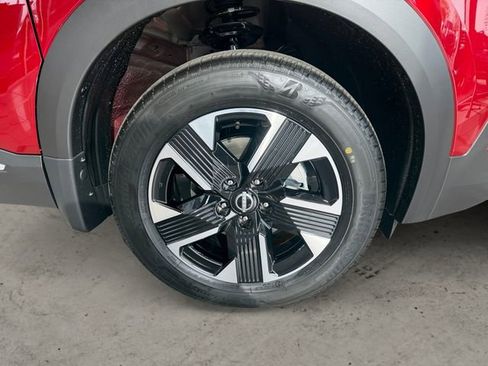 New 2026 Nissan Kicks SV w/ Cold Weather Package AWD/4WD image 9