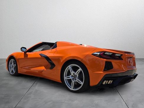 Used 2023 Chevrolet Corvette Stingray Convertible w/ 1LT RWD image 3