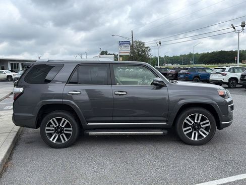 Used 2023 Toyota 4Runner Limited AWD/4WD image 5