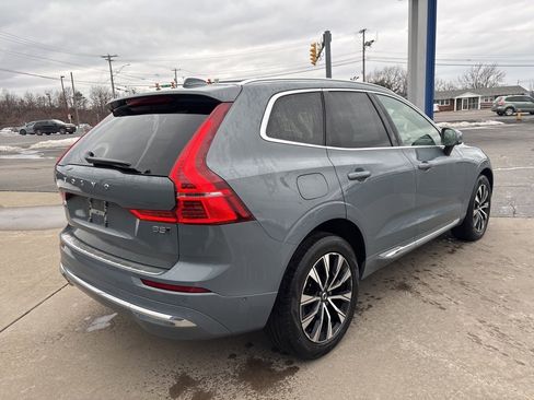Certified 2023 Volvo XC60 B5 Plus w/ Climate Package image 6