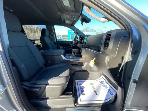 New 2026 Chevrolet Silverado 1500 LT image 26
