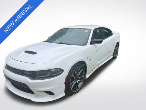 Used 2023 Dodge Charger R/T w/ Cold Weather Package RWD image 6