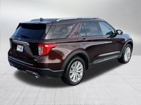 Used 2020 Ford Explorer Limited w/ Class III Trailer Tow Package image 7