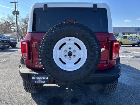 New 2025 Ford Bronco Heritage Edition image 4