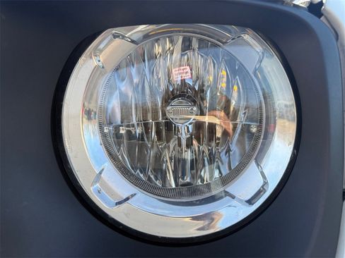 Used 2023 Jeep Renegade Latitude image 22