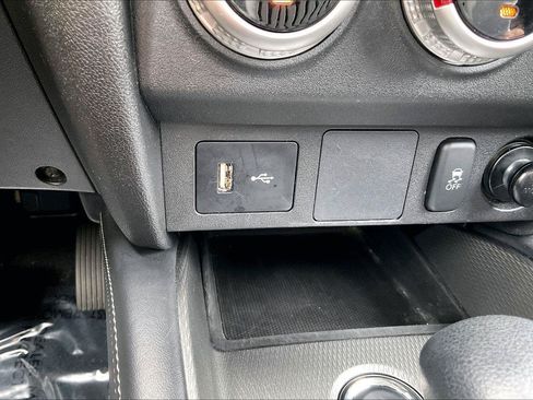 Used 2025 Mitsubishi Outlander Sport AWD image 31